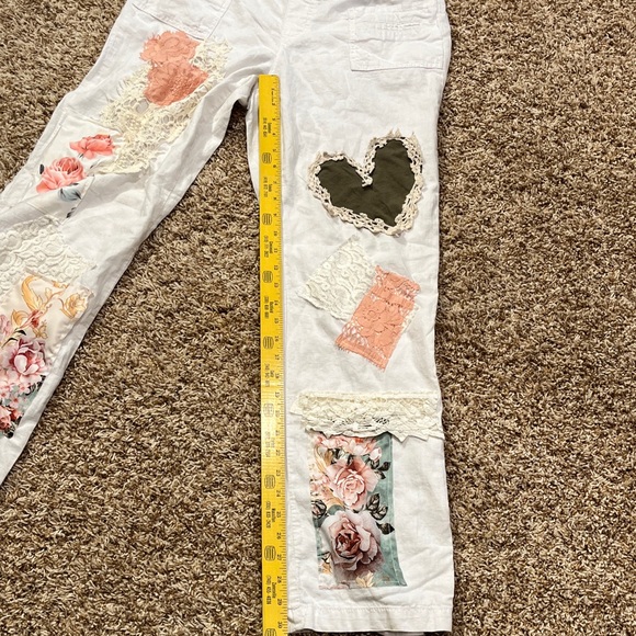 Upcycled Reworked White Linen Pants Floral Patchwork Cottagecore OOAK - Picture 4 of 6